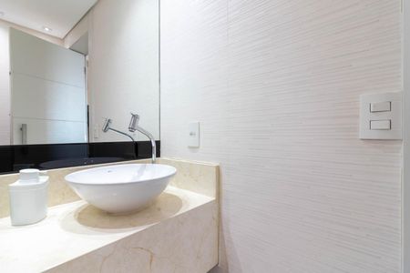 Apartamento para alugar com 350m², 4 quartos e 5 vagasLavabo 1