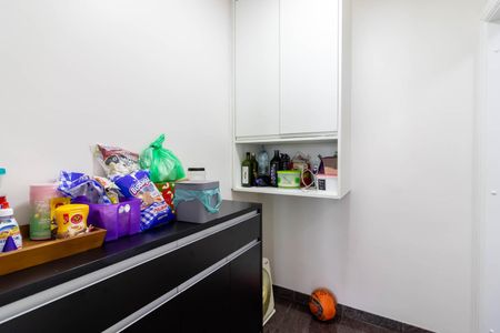 Apartamento para alugar com 350m², 4 quartos e 5 vagasQuarto de Serviço