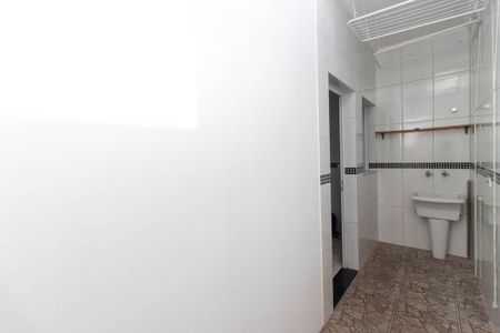 Casa para alugar com 56m², 1 quarto e sem vagaÁrea de Serviço