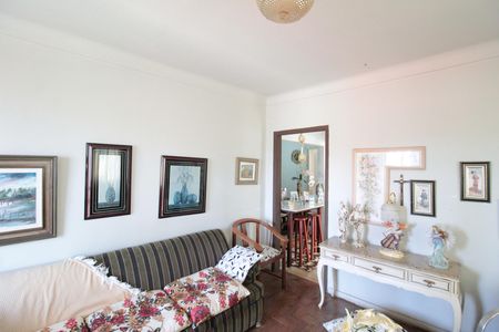 Casa à venda com 920m², 3 quartos e sem vagaSala