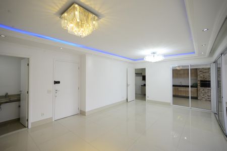 Apartamento à venda com 191m², 4 quartos e 3 vagasSala