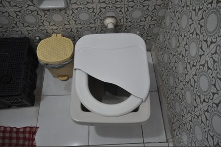 Casa à venda com 110m², 3 quartos e 2 vagasBanheiro