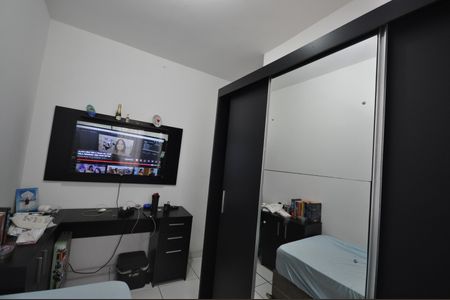 Casa à venda com 110m², 3 quartos e 2 vagasQuarto 2