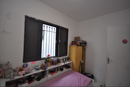 Casa à venda com 110m², 3 quartos e 2 vagasQuarto 3