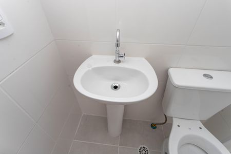 Apartamento para alugar com 41m², 2 quartos e 1 vaga Apartamento para alugar com 41m², 2 quartos e 1 vagaBanheiro