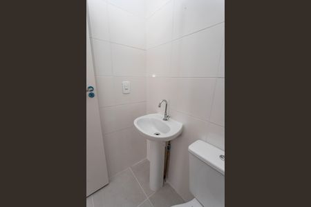 Apartamento para alugar com 41m², 2 quartos e 1 vaga Apartamento para alugar com 41m², 2 quartos e 1 vagaBanheiro