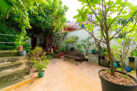 Casa à venda com 300m², 3 quartos e 1 vagaQuintal