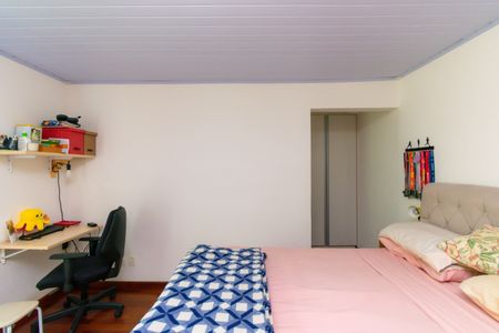 Casa à venda com 300m², 3 quartos e 1 vagaSuíte