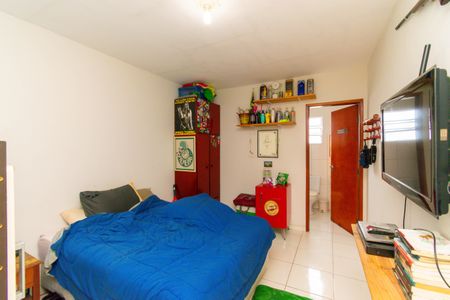 Casa à venda com 300m², 3 quartos e 1 vagaEdícula - Suíte