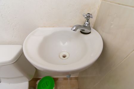 Casa à venda com 300m², 3 quartos e 1 vagaEdícula - Banheiro