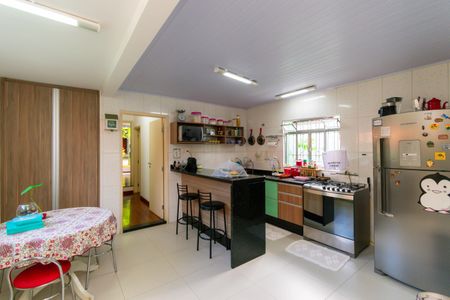 Casa à venda com 300m², 3 quartos e 1 vagaCozinha