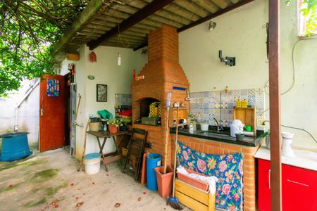 Casa à venda com 300m², 3 quartos e 1 vagaQuintal / Churrasqueira