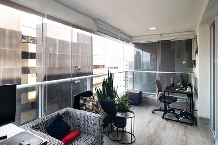 Apartamento para alugar com 50m², 1 quarto e 1 vagaVaranda