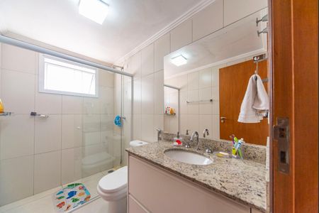 Apartamento à venda com 125m², 3 quartos e 3 vagasBanheiro do Quarto 3