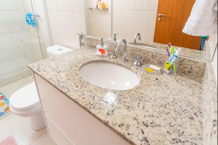 Apartamento à venda com 125m², 3 quartos e 3 vagasBanheiro do Quarto 3