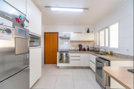 Apartamento à venda com 125m², 3 quartos e 3 vagasCozinha