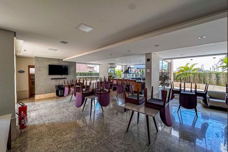 Apartamento à venda com 125m², 3 quartos e 3 vagasÁrea comum - Salão de festas