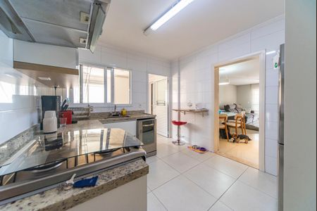 Apartamento à venda com 125m², 3 quartos e 3 vagasCozinha