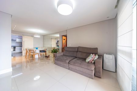 Apartamento à venda com 125m², 3 quartos e 3 vagasSala
