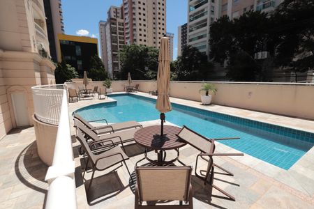 Apartamento para alugar com 127m², 3 quartos e 2 vagasÁrea comum - Piscina