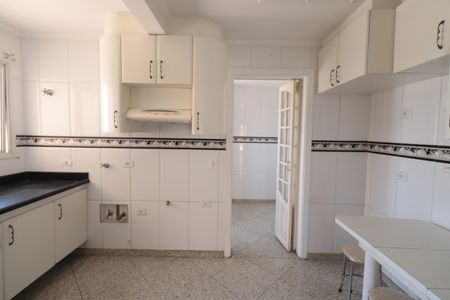 Apartamento para alugar com 127m², 3 quartos e 2 vagasCozinha