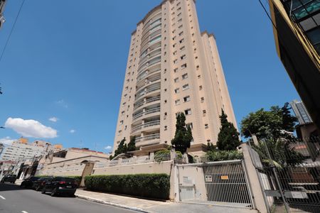 Apartamento para alugar com 127m², 3 quartos e 2 vagasFachada