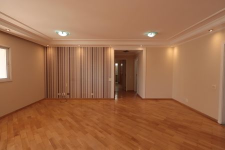 Apartamento para alugar com 127m², 3 quartos e 2 vagasSala