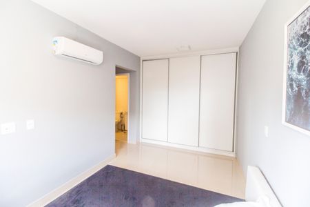 Apartamento à venda com 98m², 3 quartos e 3 vagasSuíte 1