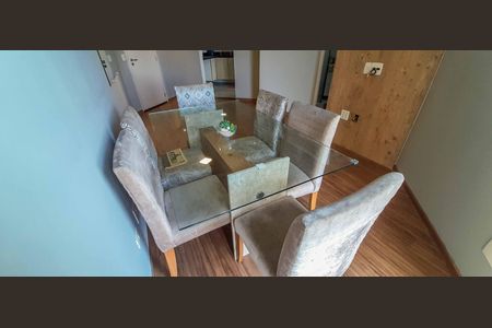 Apartamento à venda com 52m², 2 quartos e 1 vagaSala