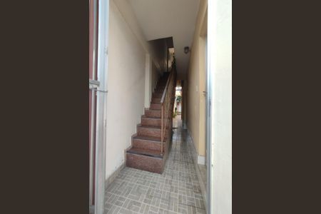 Casa para alugar com 48m², 1 quarto e sem vaga Casa para alugar com 48m², 1 quarto e sem vagaCorredor