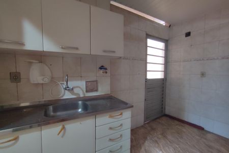 Casa para alugar com 48m², 1 quarto e sem vaga Casa para alugar com 48m², 1 quarto e sem vagaCozinha