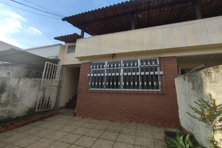 Casa para alugar com 48m², 1 quarto e sem vaga Casa para alugar com 48m², 1 quarto e sem vagaFachada