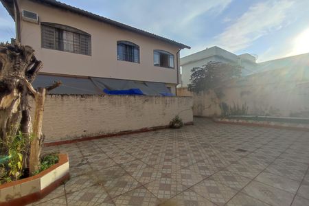 Casa para alugar com 48m², 1 quarto e sem vaga Casa para alugar com 48m², 1 quarto e sem vagaÁrea comum