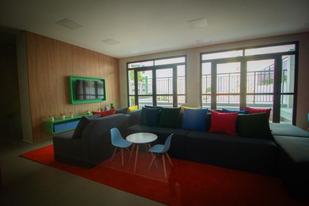 Apartamento à venda com 63m², 2 quartos e 1 vagaÁrea comum