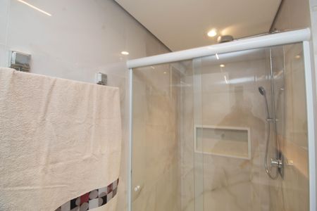 Apartamento à venda com 63m², 2 quartos e 1 vagaBanheiro da Suíte 1