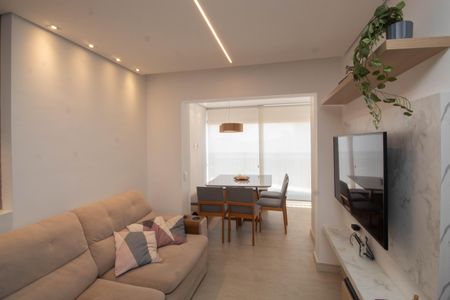 Apartamento à venda com 63m², 2 quartos e 1 vagaSala