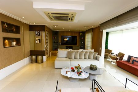 Apartamento à venda com 163m², 3 quartos e 4 vagas Apartamento à venda com 163m², 3 quartos e 4 vagasSala