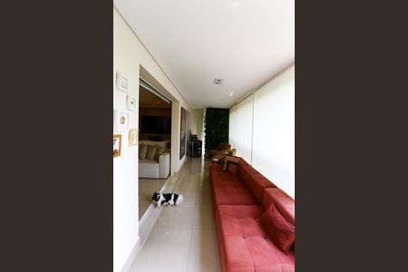 Apartamento à venda com 163m², 3 quartos e 4 vagas Apartamento à venda com 163m², 3 quartos e 4 vagasVaranda