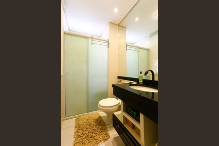 Apartamento à venda com 163m², 3 quartos e 4 vagas Apartamento à venda com 163m², 3 quartos e 4 vagasBanheiro da Suíte 1