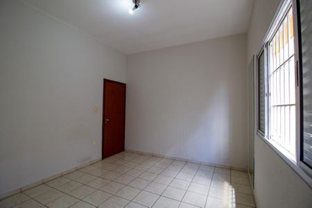 Apartamento para alugar com 200m², 3 quartos e sem vaga Apartamento para alugar com 200m², 3 quartos e sem vagaQuarto 2