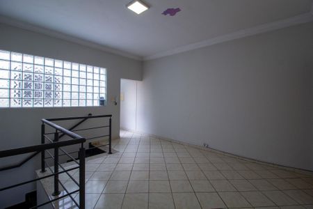Apartamento para alugar com 200m², 3 quartos e sem vaga Apartamento para alugar com 200m², 3 quartos e sem vagaSala
