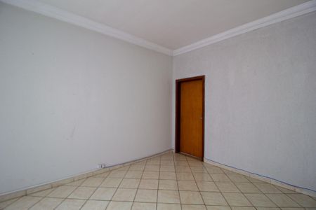 Apartamento para alugar com 200m², 3 quartos e sem vaga Apartamento para alugar com 200m², 3 quartos e sem vagaSala