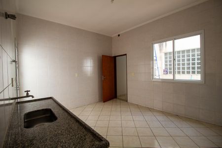 Apartamento para alugar com 200m², 3 quartos e sem vaga Apartamento para alugar com 200m², 3 quartos e sem vagaCozinha