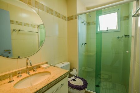 Apartamento à venda com 137m², 3 quartos e 3 vagasBanheiro da Suíte 1