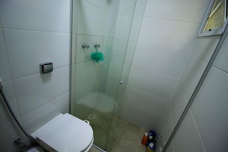 Casa de condomínio à venda com 392m², 4 quartos e 6 vagasBanheiro da Suíte 3