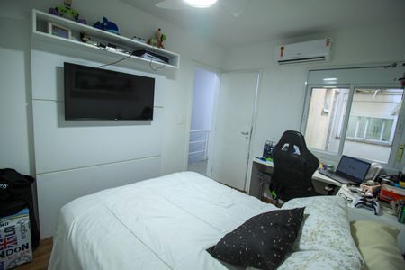 Casa de condomínio à venda com 392m², 4 quartos e 6 vagasSuíte 3