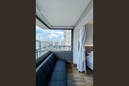 Studio para alugar com 27m², 1 quarto e sem vaga Studio para alugar com 27m², 1 quarto e sem vagaVaranda do Studio