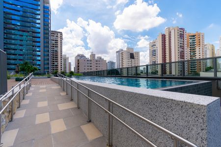 Studio para alugar com 20m², 1 quarto e sem vaga Studio para alugar com 20m², 1 quarto e sem vagaÁrea comum - Piscina