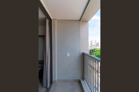 Studio para alugar com 20m², 1 quarto e sem vaga Studio para alugar com 20m², 1 quarto e sem vagaVaranda