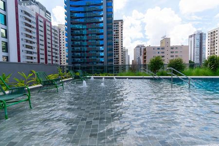 Studio para alugar com 20m², 1 quarto e sem vaga Studio para alugar com 20m², 1 quarto e sem vagaÁrea comum - Piscina